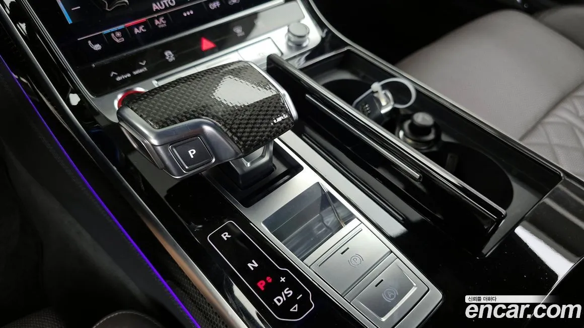 Audi S8 2021 из KR, фото 9