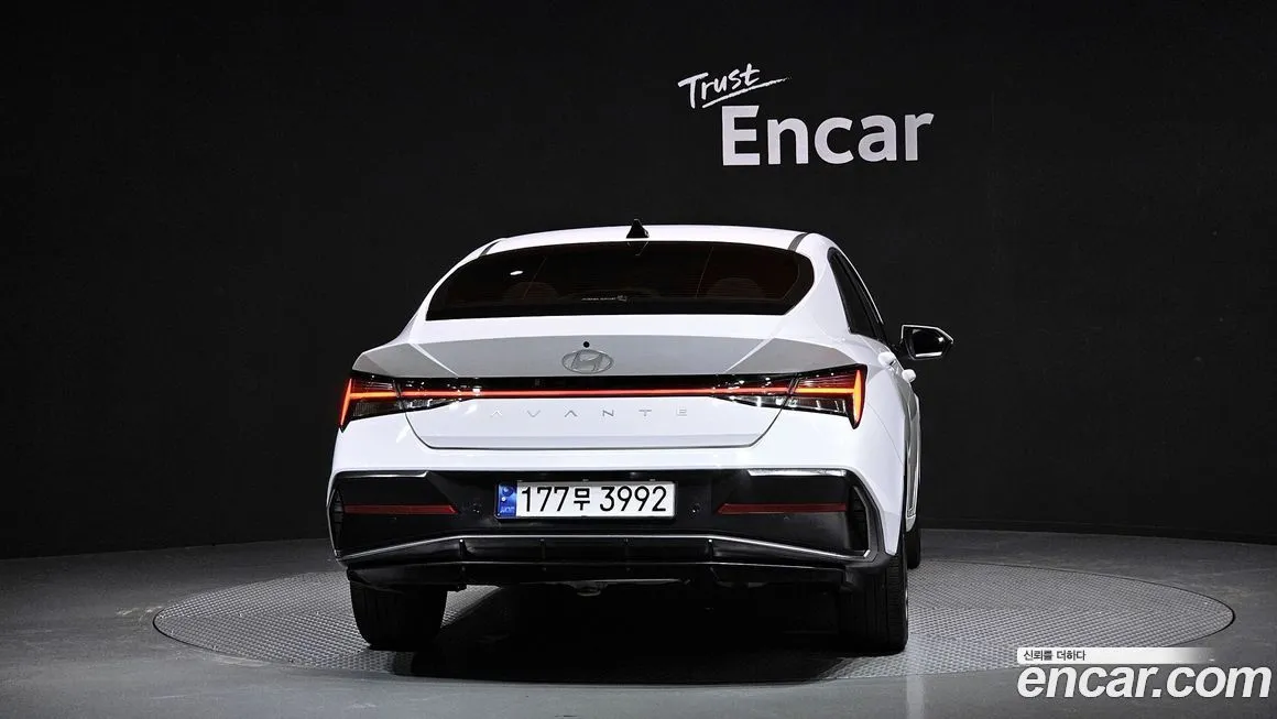 Hyundai AVANTE — фото 4