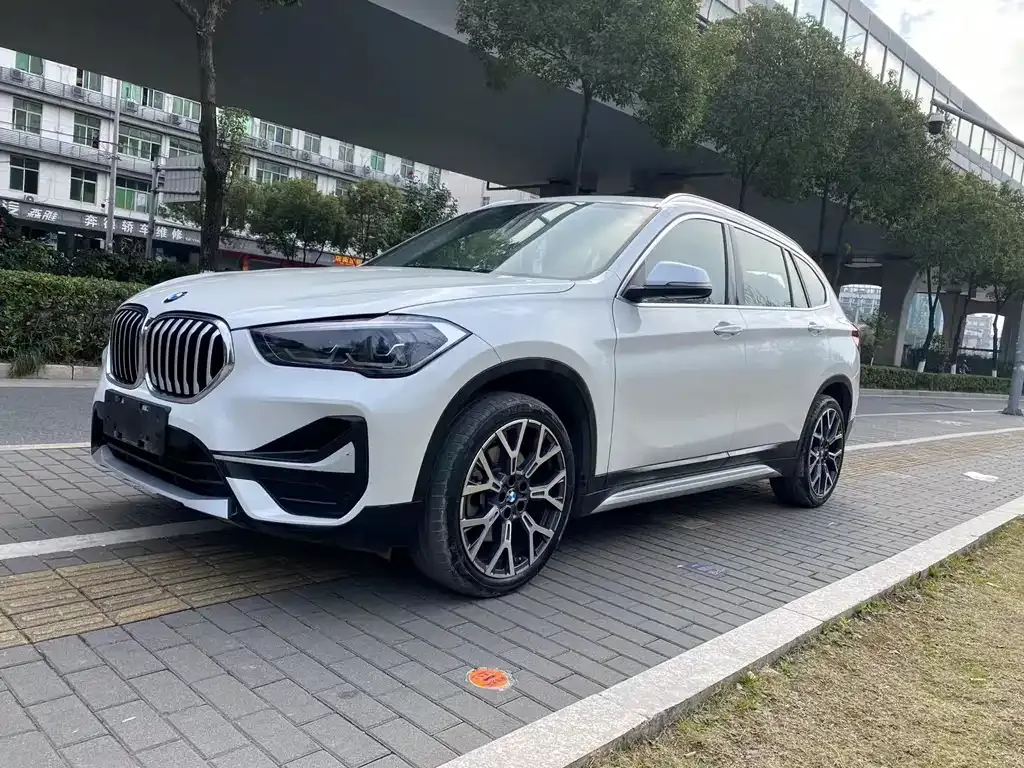 BMW X1 2021 из CN, фото 1