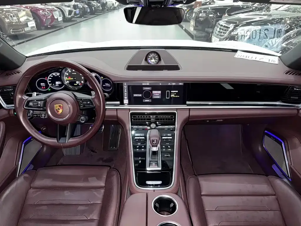 Porsche Panamera Hybrid — фото 10