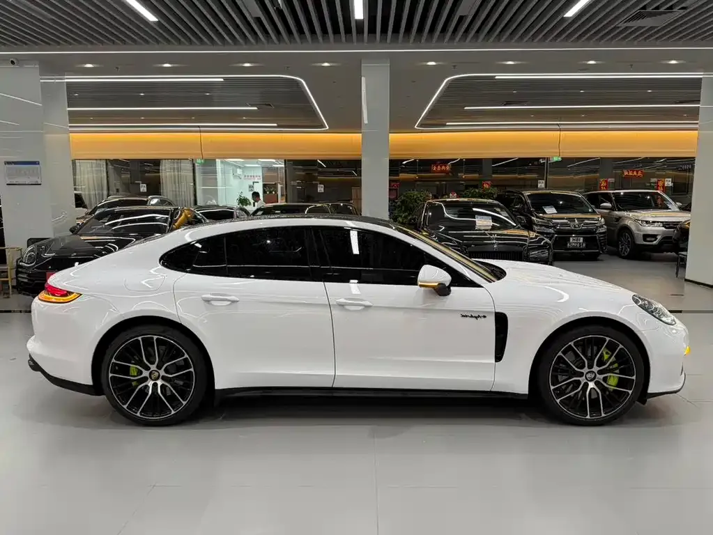 Porsche Panamera Hybrid — фото 7