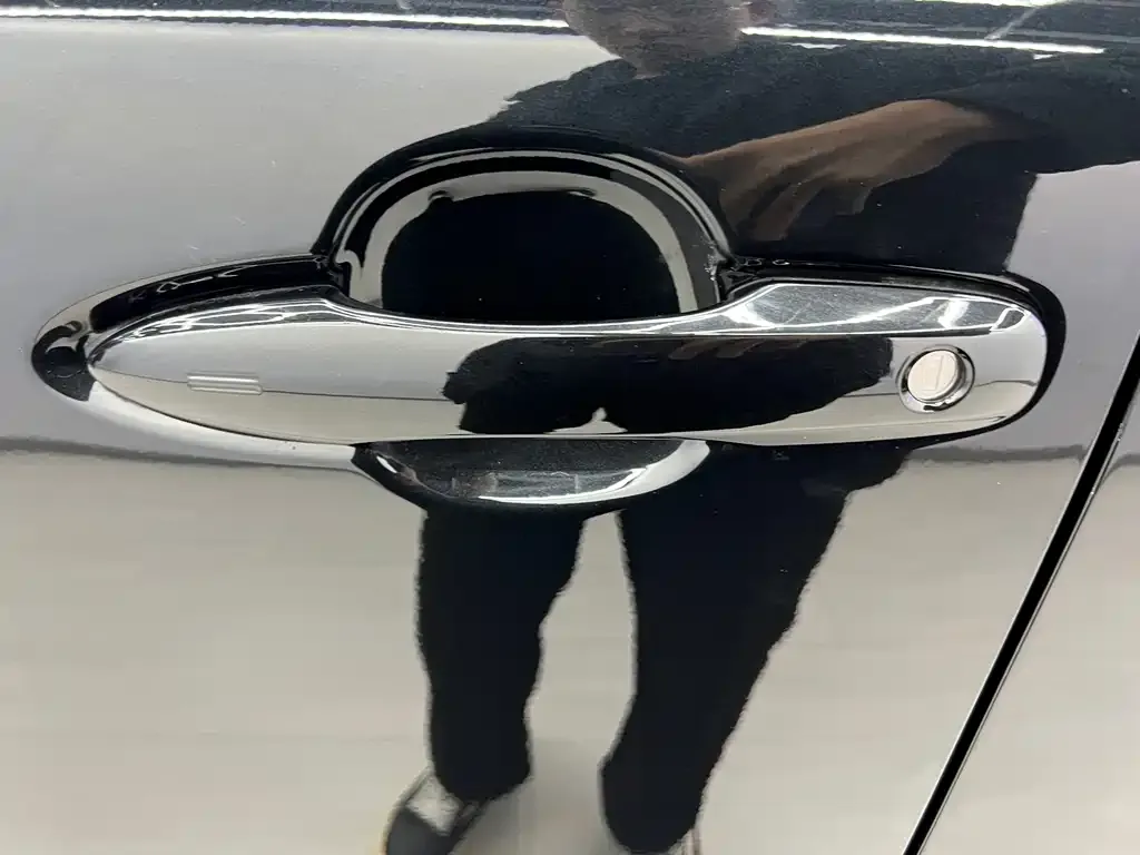 Toyota Venza 2023 из CN, фото 10