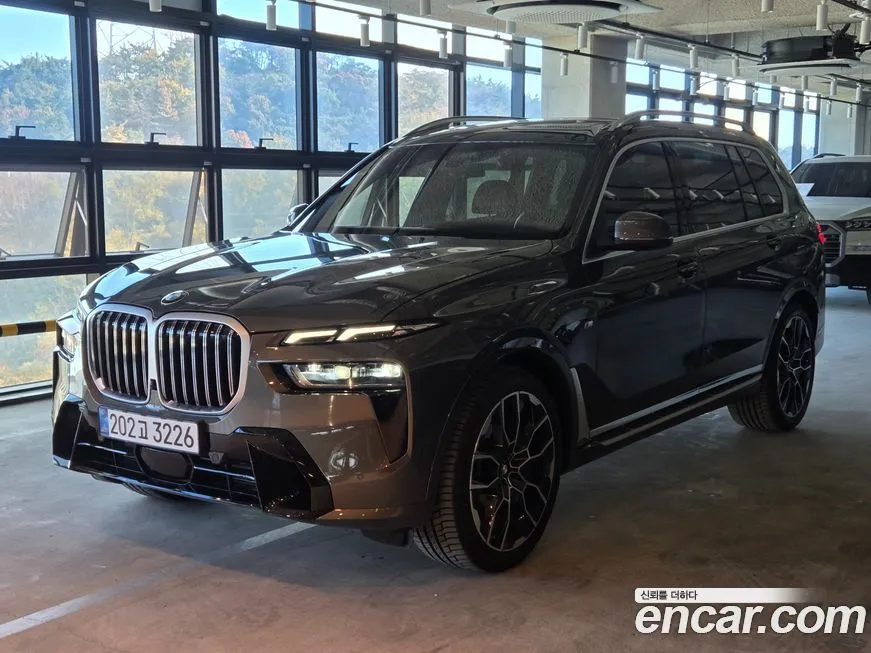 BMW X7 2024 из KR, фото 1