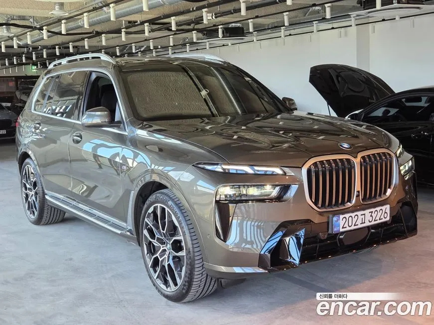BMW X7 2024 из KR, фото 3