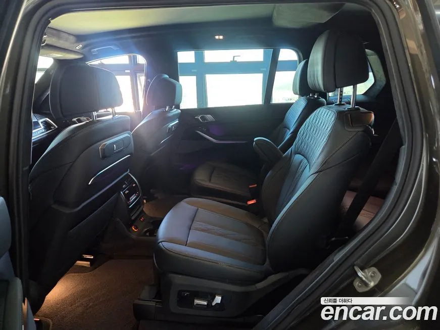 BMW X7 2024 из KR, фото 7