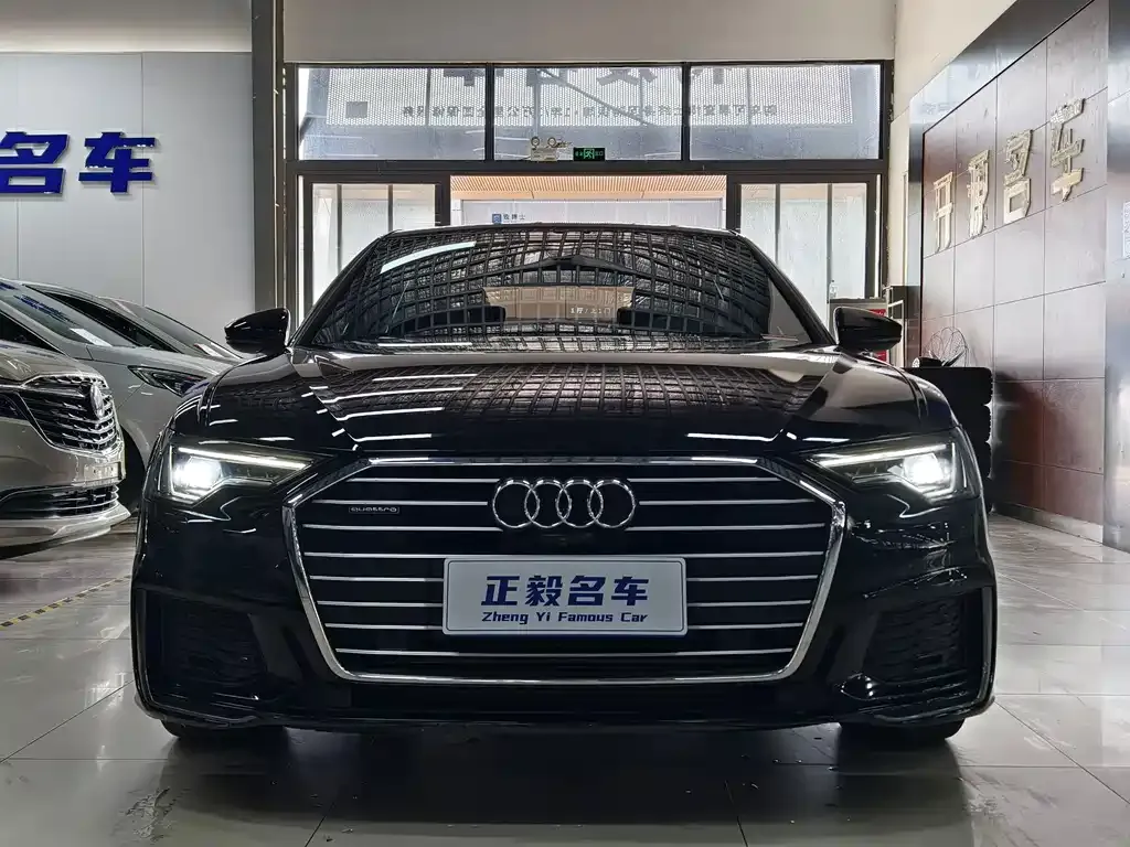 Audi A6L — фото 2