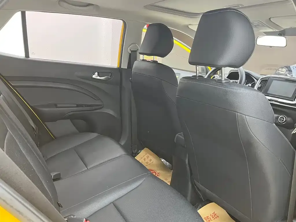 Kia KX1 2022 из CN, фото 7