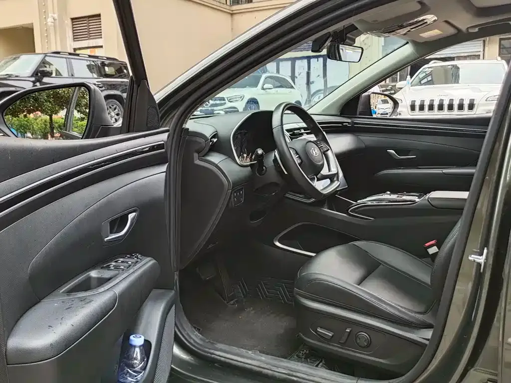 Hyundai Tucson 2023 из CN, фото 7