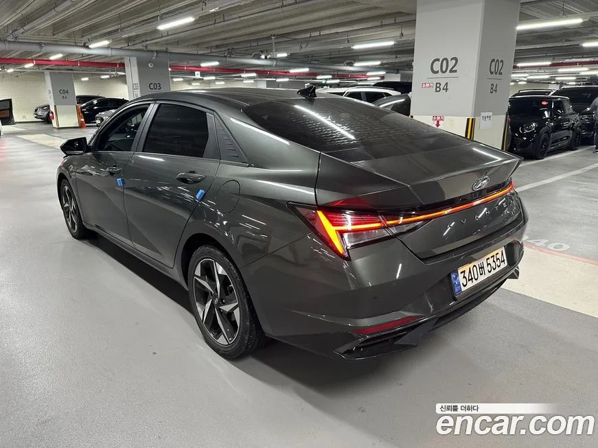 Hyundai AVANTE 2021 из KR, фото 3