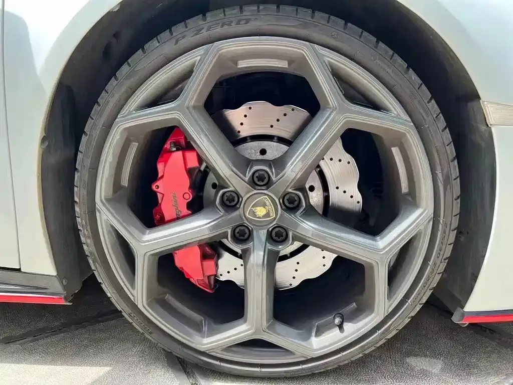 Lamborghini Huracan 2022 из CN, фото 8