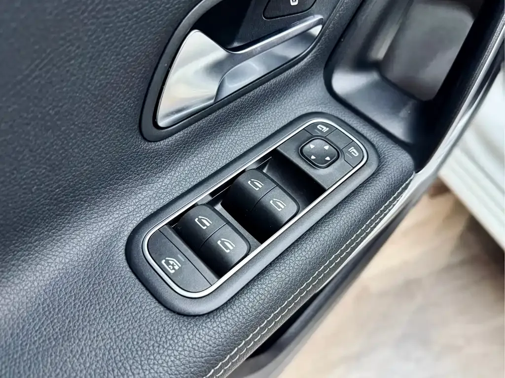 Mercedes-Benz A-Class (Import) 2021 из CN, фото 10