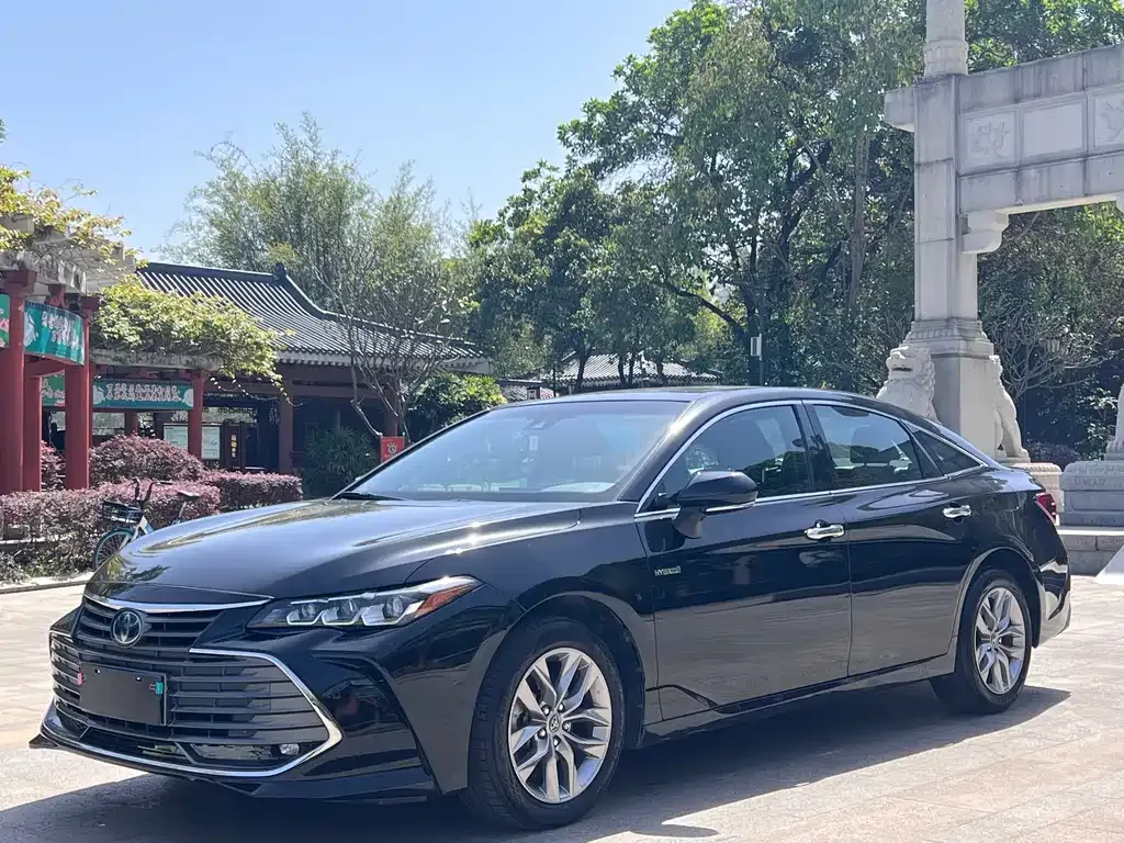 Toyota Avalon 2021 из CN, фото 1