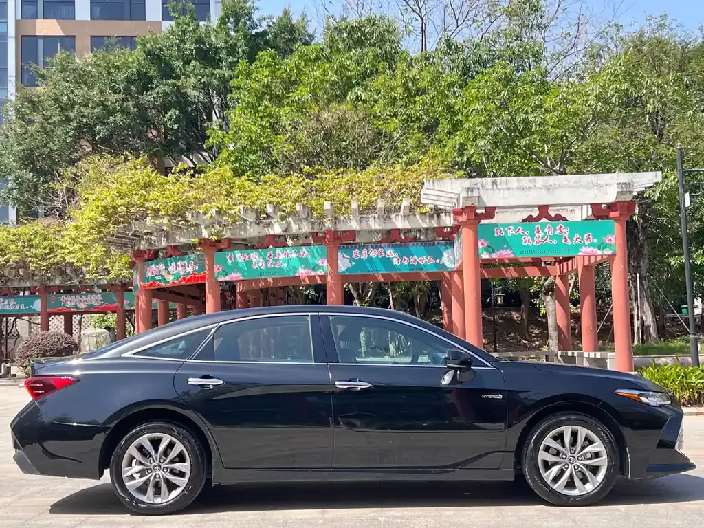 Toyota Avalon 2021 из CN, фото 4