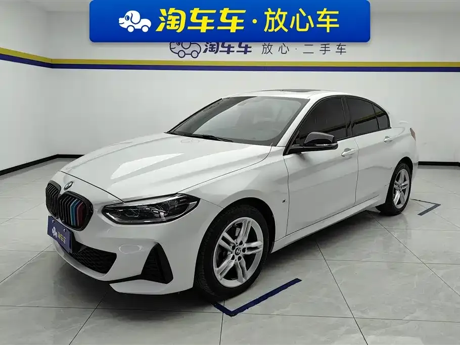 BMW 1 Series 2023 из CN, фото 1