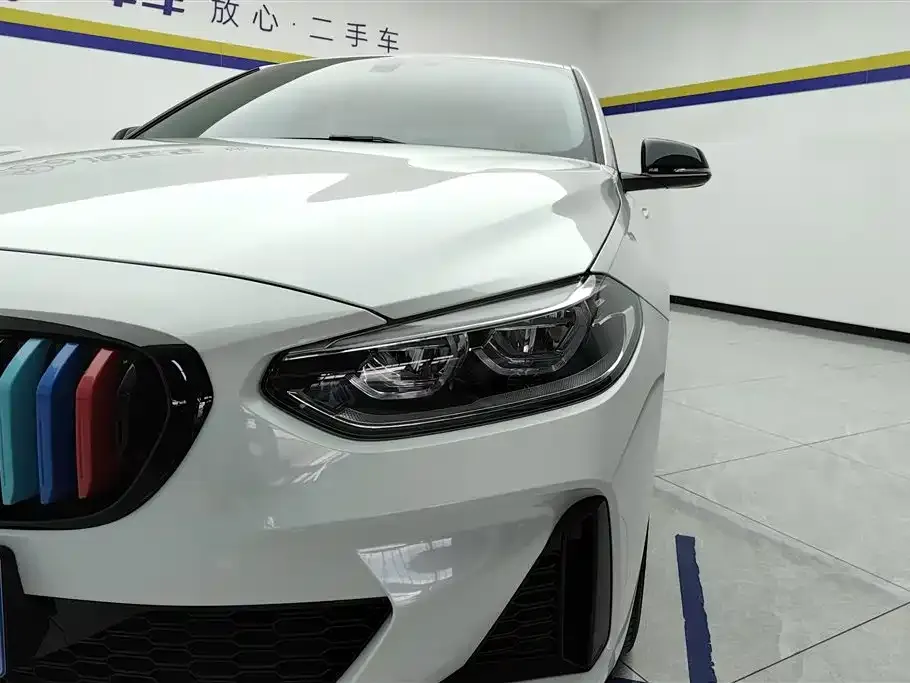 BMW 1 Series 2023 из CN, фото 5