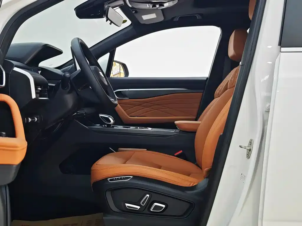 Geely Haoyue L 2024 из CN, фото 7