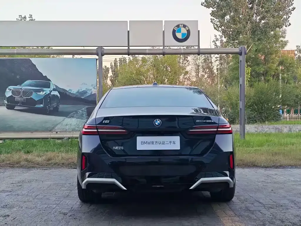 BMW i5 2025 из CN, фото 4