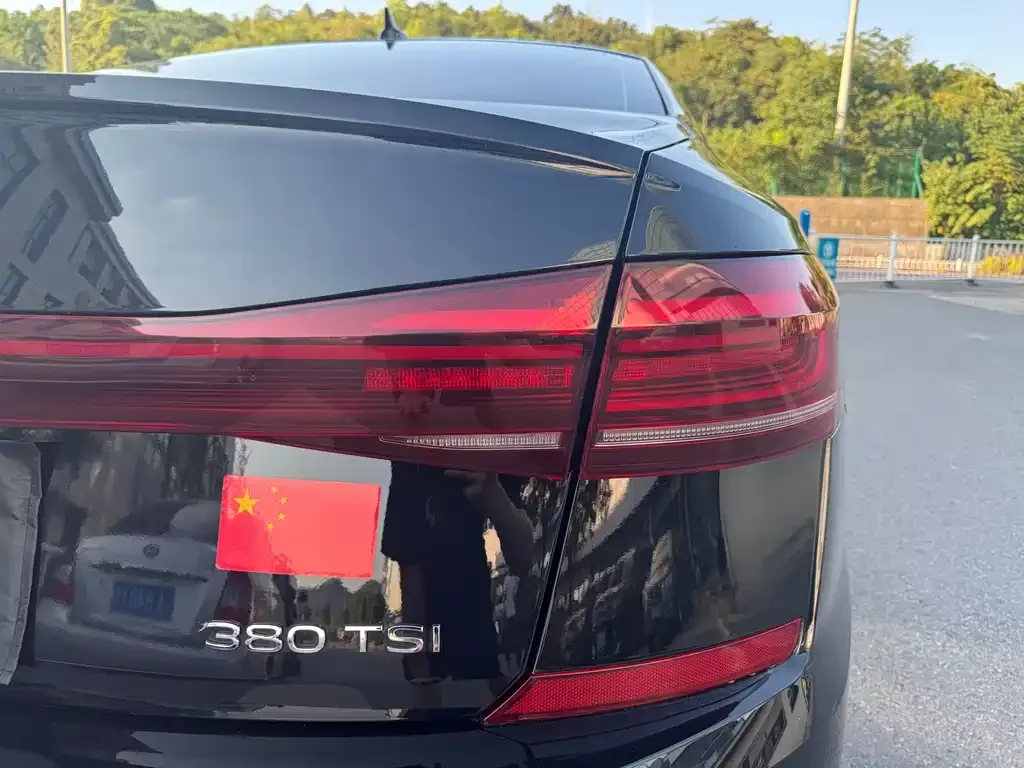 Volkswagen Passat — фото 8