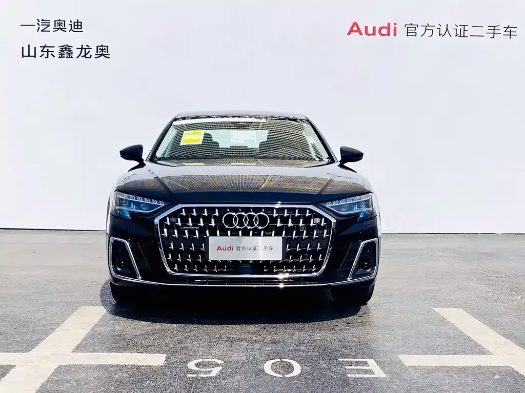Audi A8 — фото 2