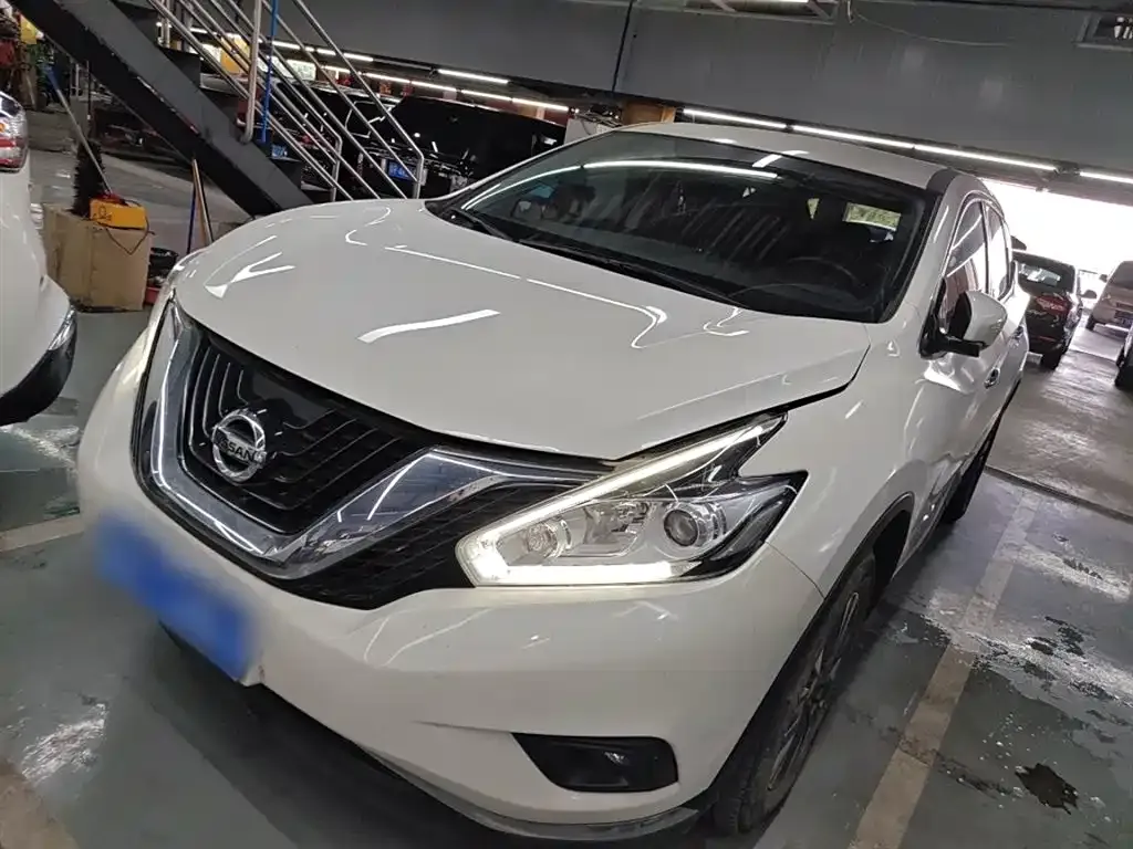 Nissan Murano — фото 1