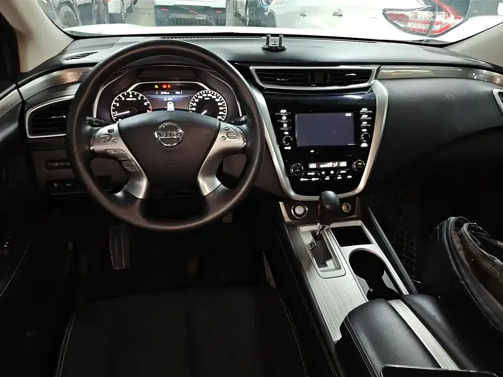 Nissan Murano — фото 10