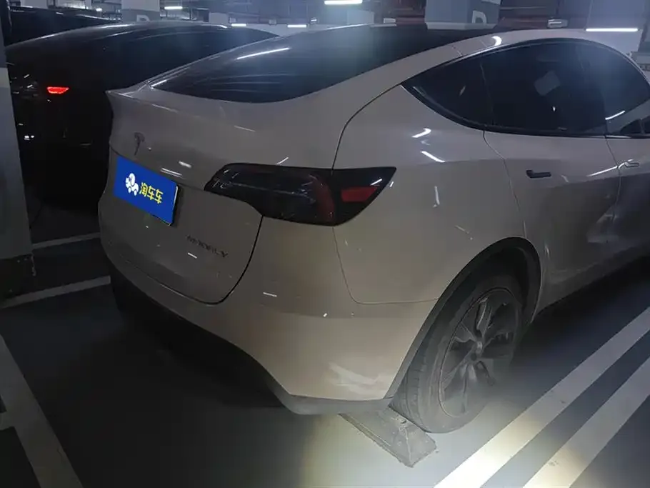 Tesla Model Y 2025 из CN, фото 3
