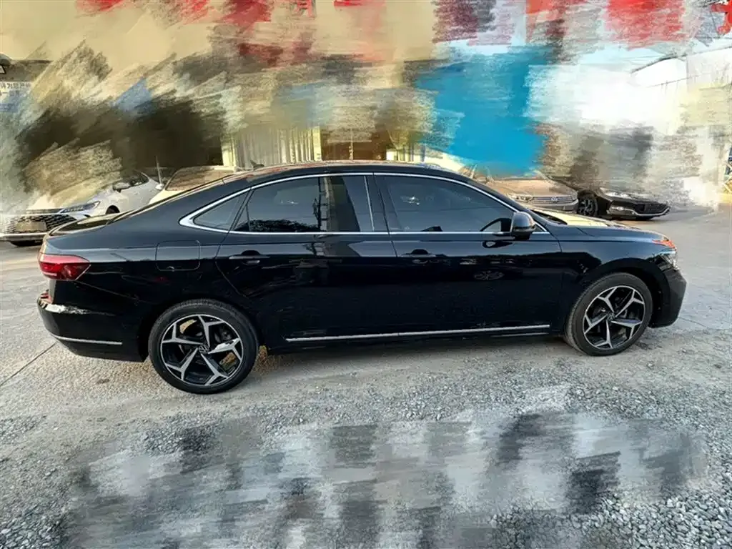 Volkswagen Passat 2023 из CN, фото 7