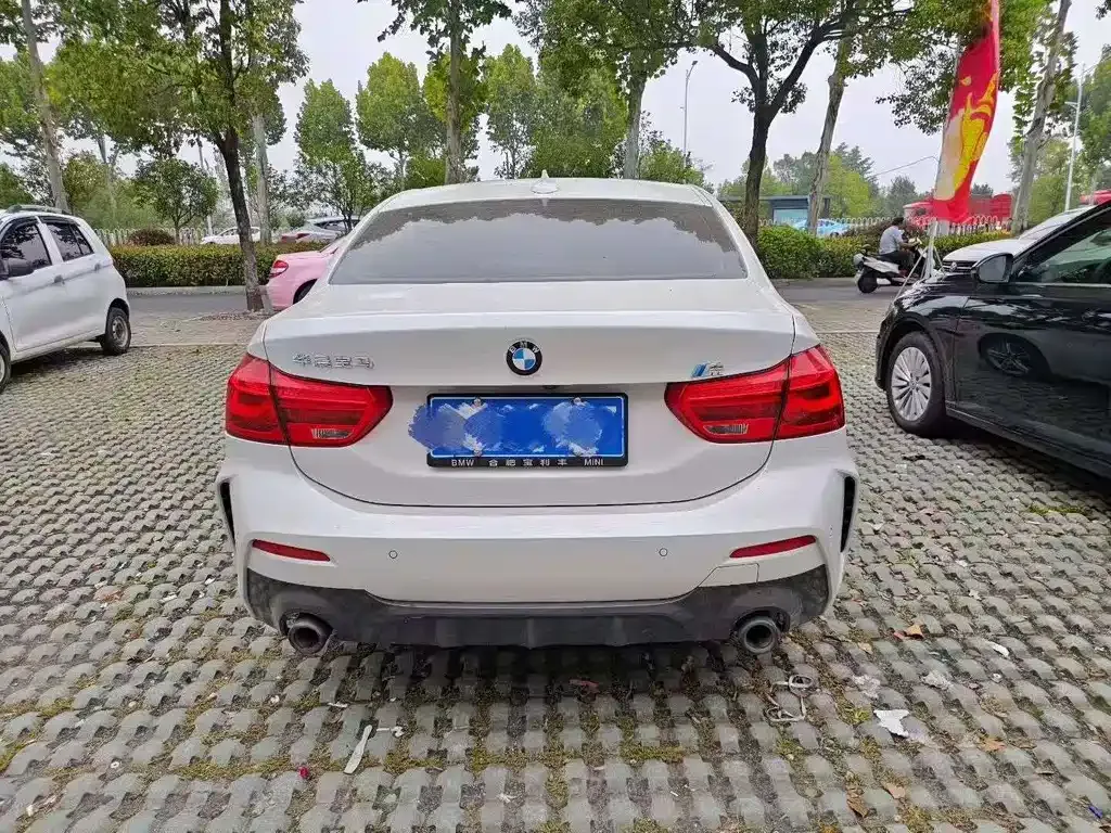 BMW 1 Series 2021 из CN, фото 9