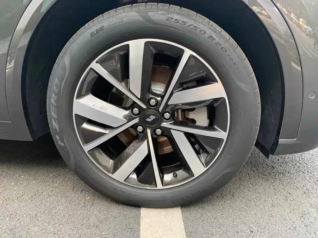 Li Auto L8 2023 из CN, фото 4