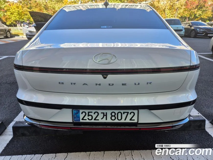 Hyundai Grandeur 2023 из KR, фото 5