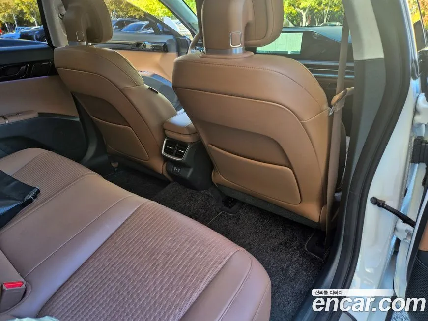 Hyundai Grandeur 2023 из KR, фото 9