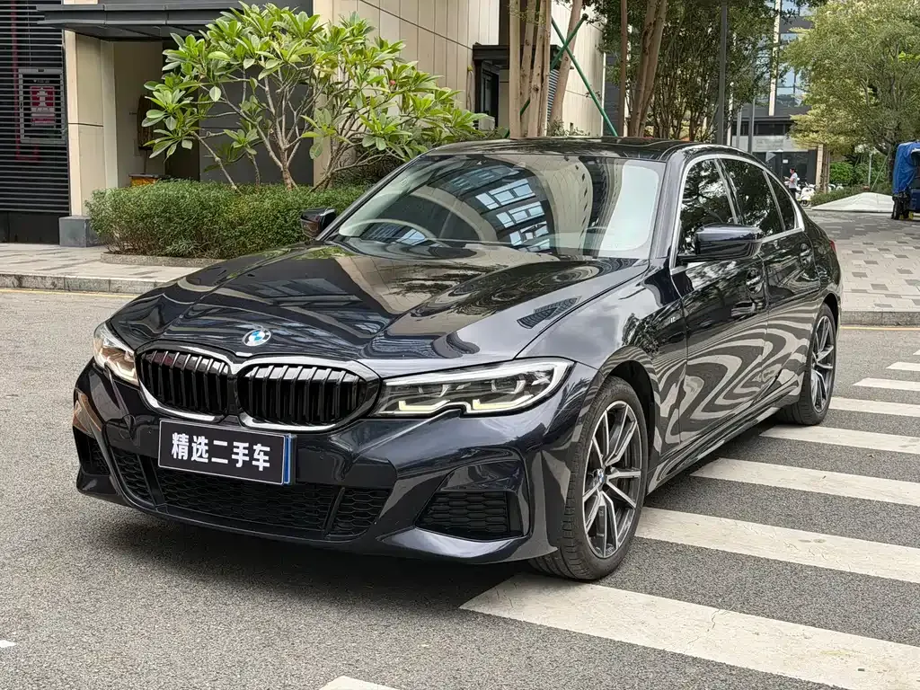 BMW 3 Series — фото 1