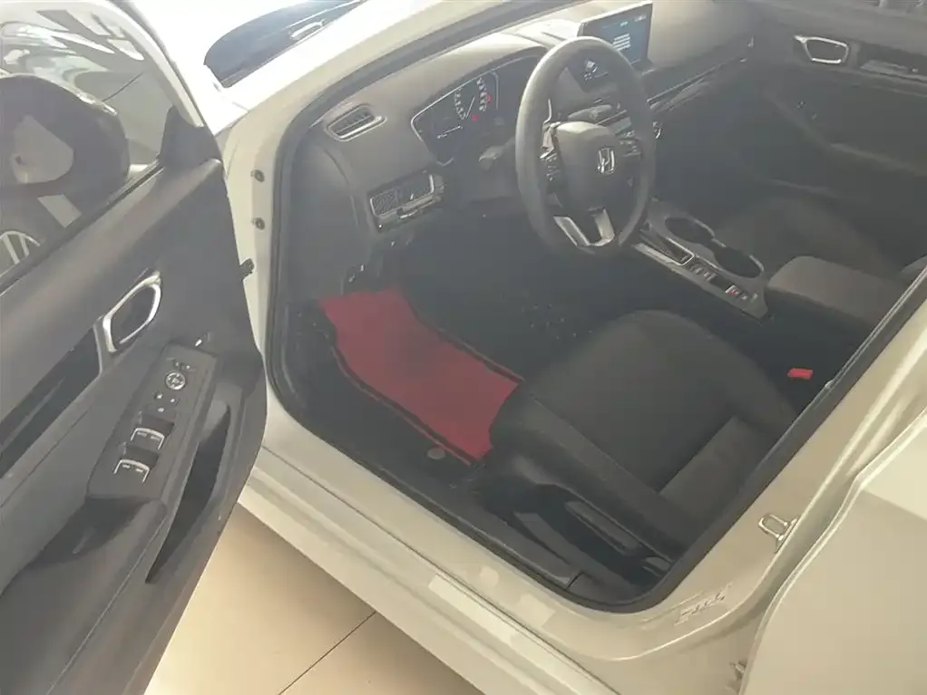 Honda Civic 2024 из CN, фото 9
