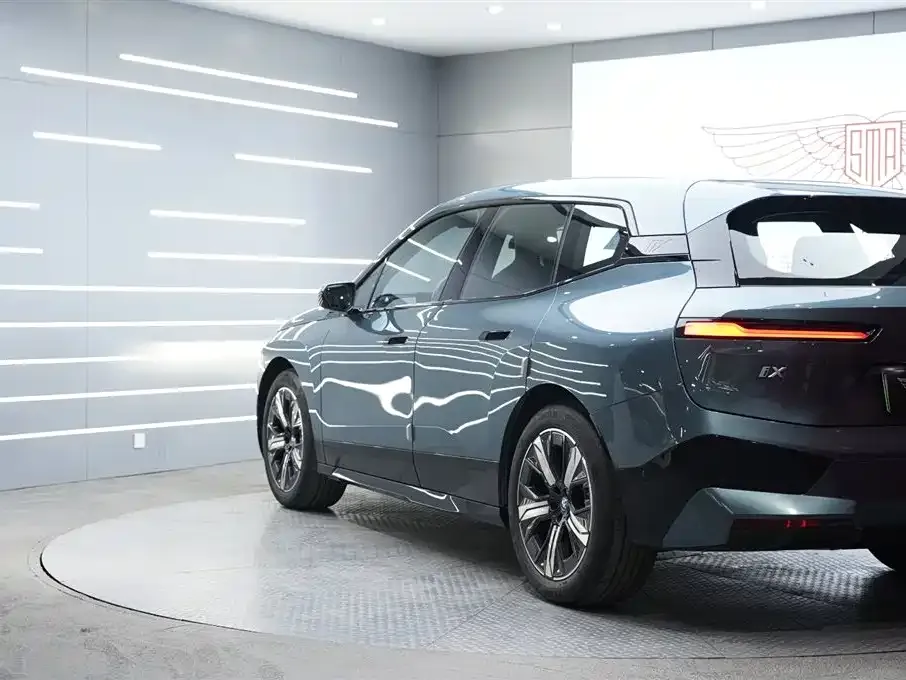 BMW iX 2024 из CN, фото 2