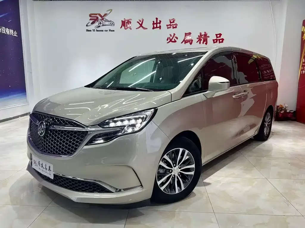 Buick GL8 2021 из CN, фото 1
