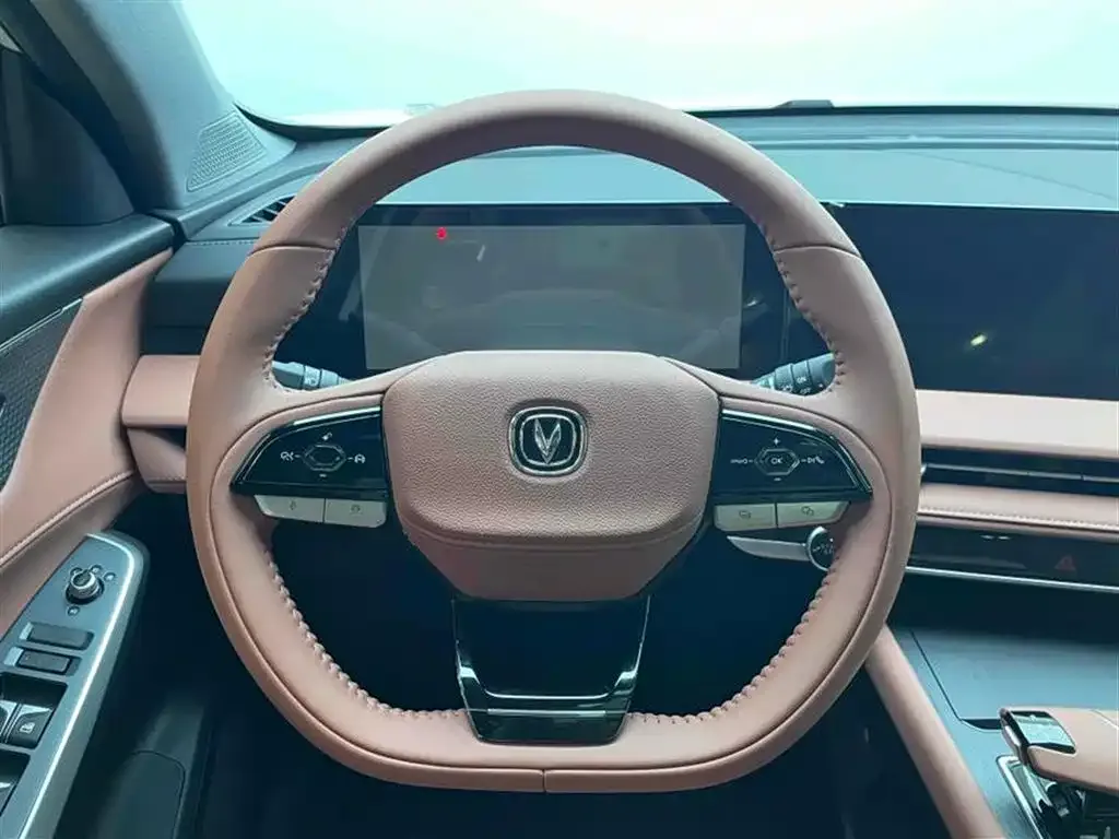 Changan CS75 PLUS 2024 из CN, фото 4