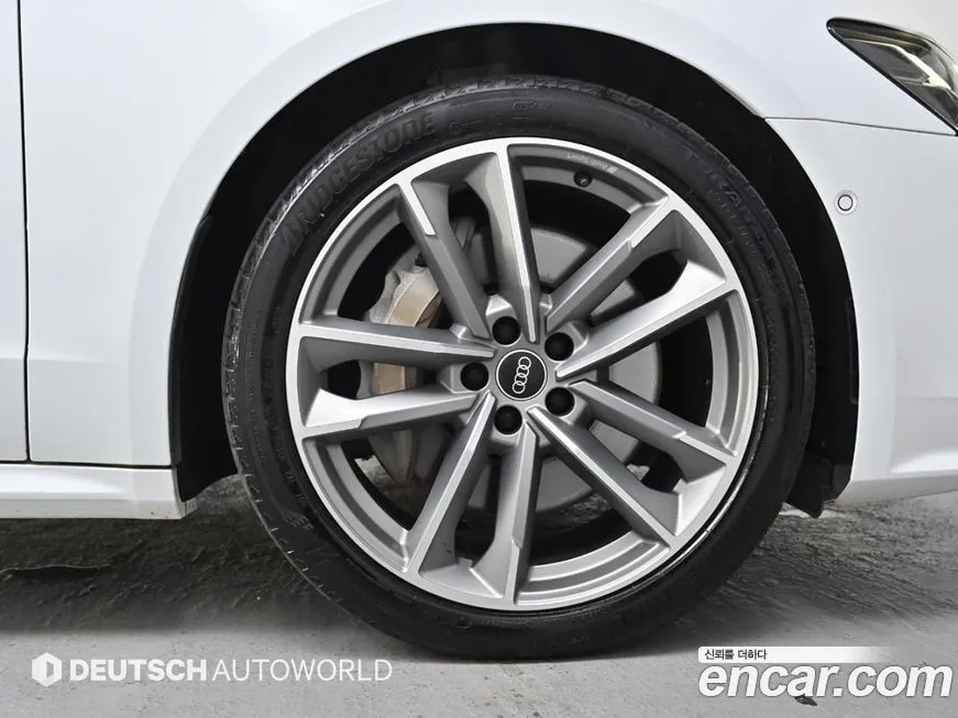 Audi A7 2023 из KR, фото 5
