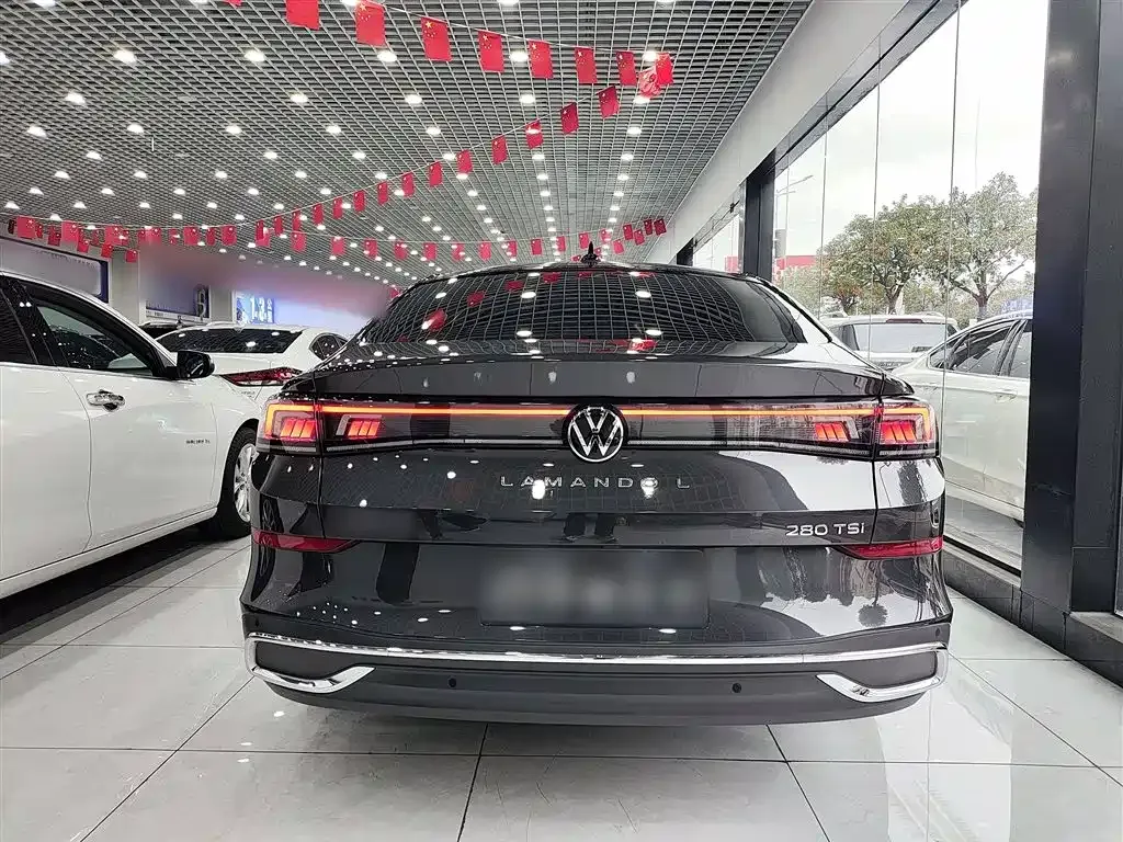 Volkswagen Lamando 2024 из CN, фото 5