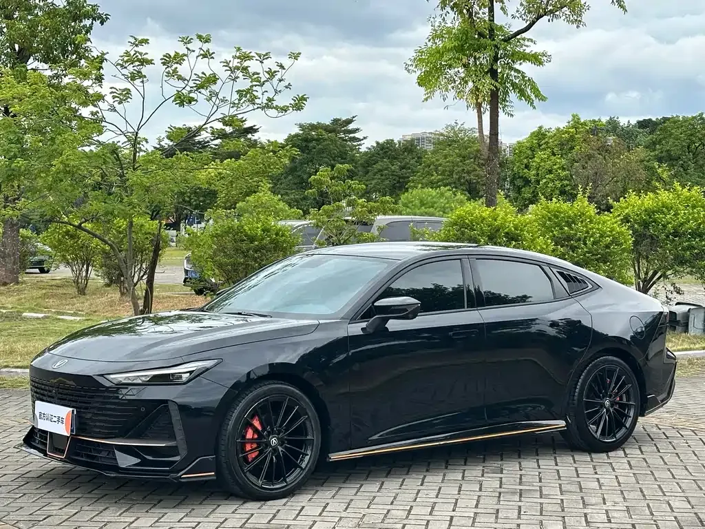 Changan UNI-V 2023 из CN, фото 1