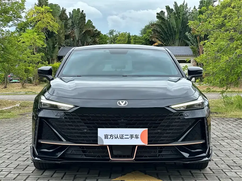 Changan UNI-V 2023 из CN, фото 2