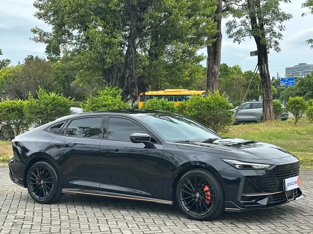 Changan UNI-V 2023 из CN, фото 3