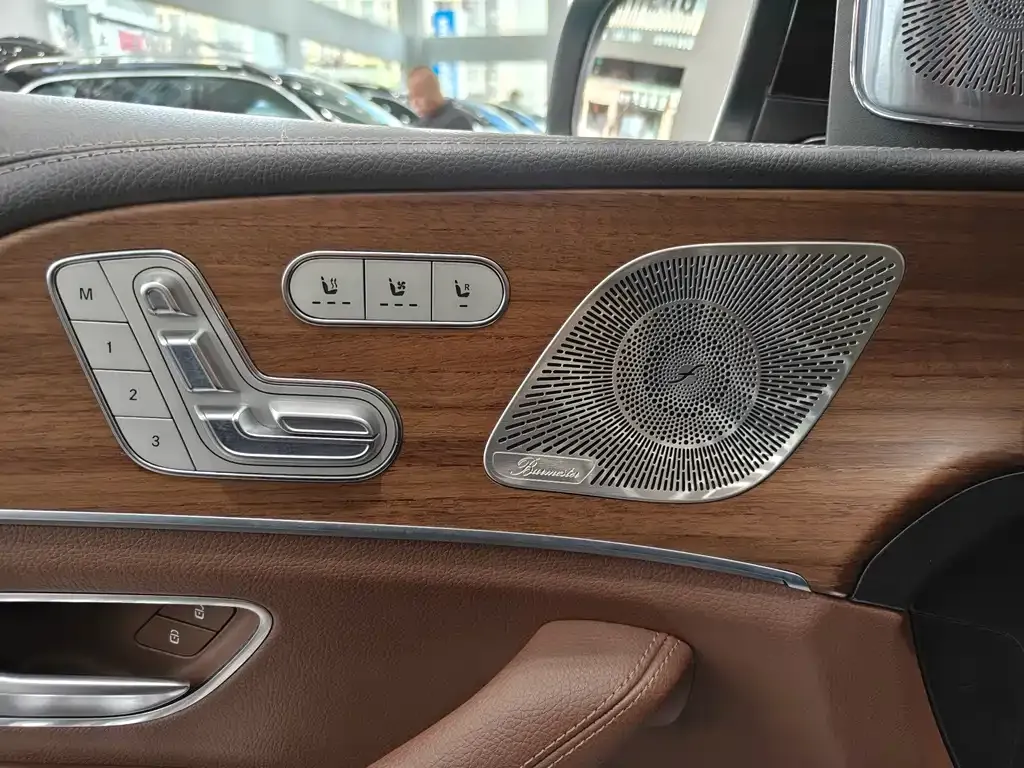 Mercedes-Benz GLS 2024 из CN, фото 10
