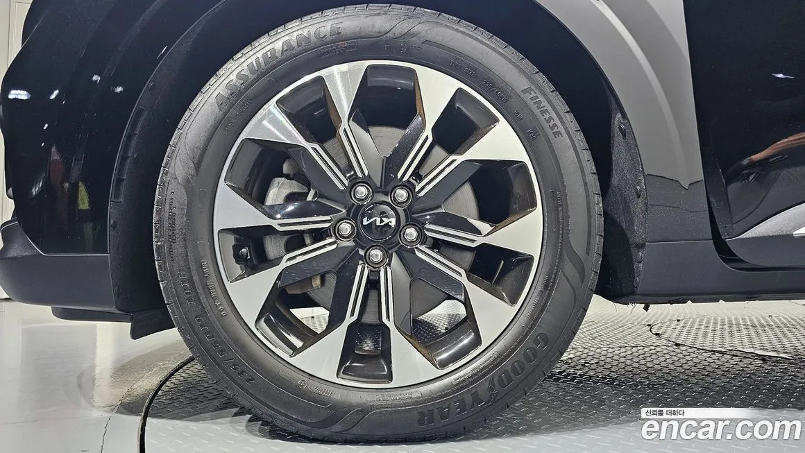 Kia Carnival 2023 из KR, фото 5