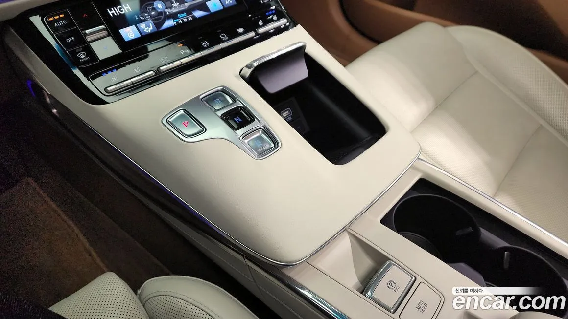 Hyundai Grandeur 2021 из KR, фото 9