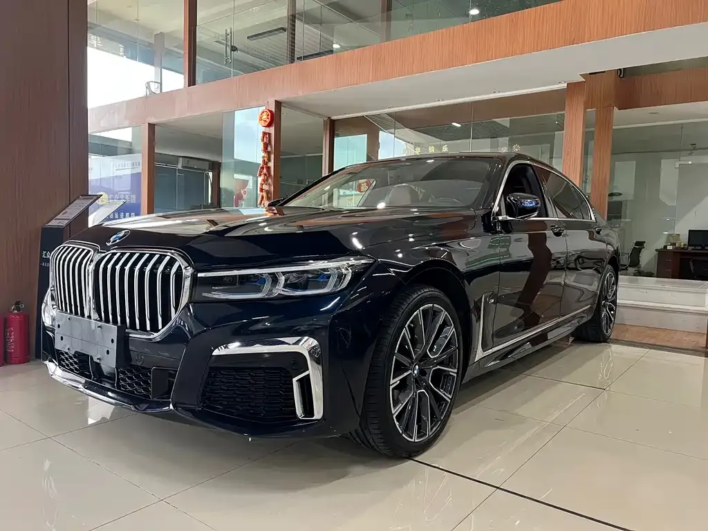 BMW 7 Series — фото 2