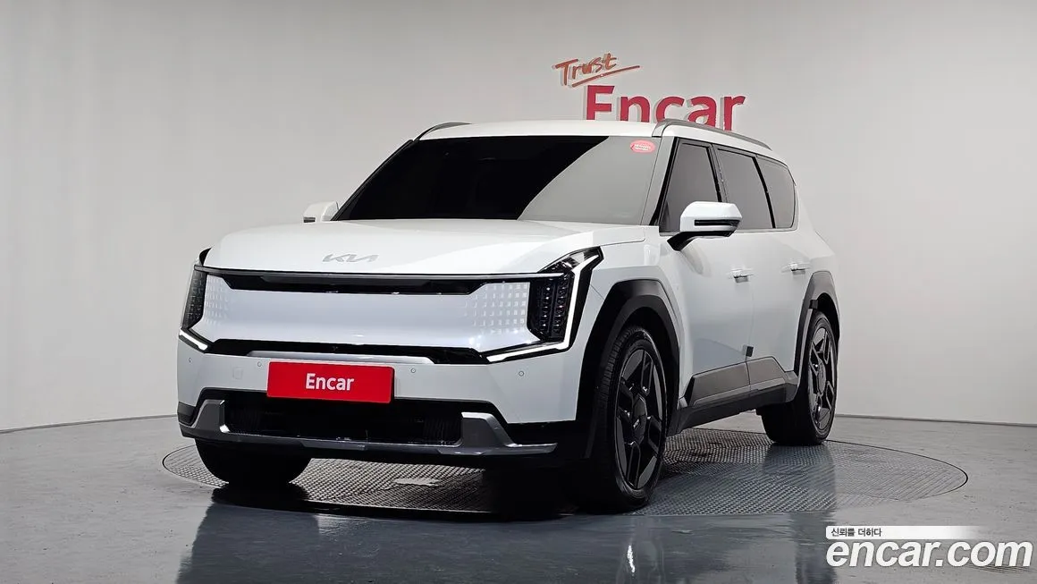 Kia EV9 2024 из KR, фото 1