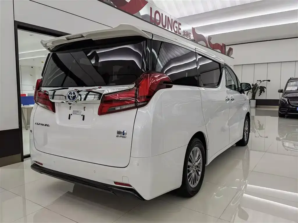 Toyota Alphard 2023 из CN, фото 4