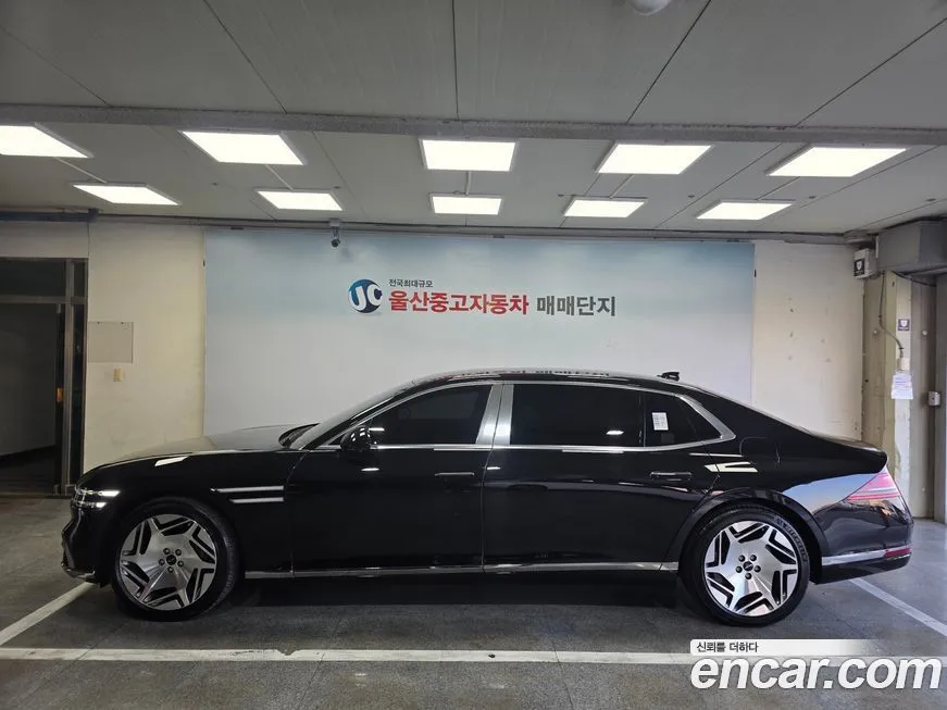 Genesis G90 2023 из KR, фото 3