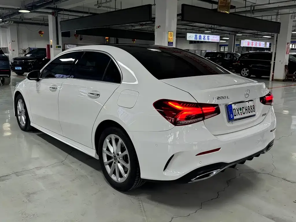 Mercedes-Benz A-Class — фото 6