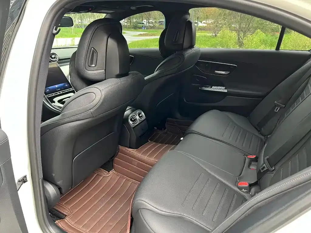 Mercedes-Benz C-Class 2024 из CN, фото 6